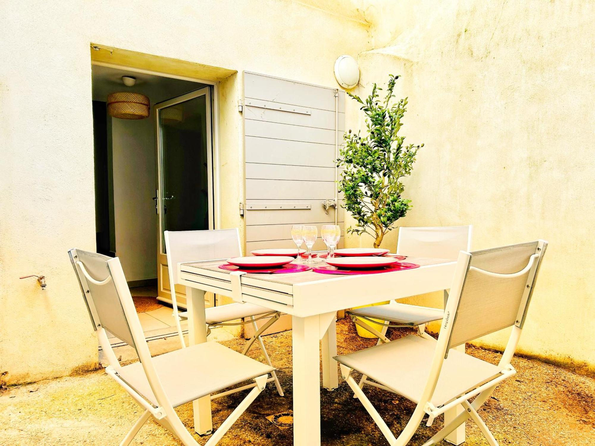 Terracotta Tranquility Apartment Arles Exterior photo
